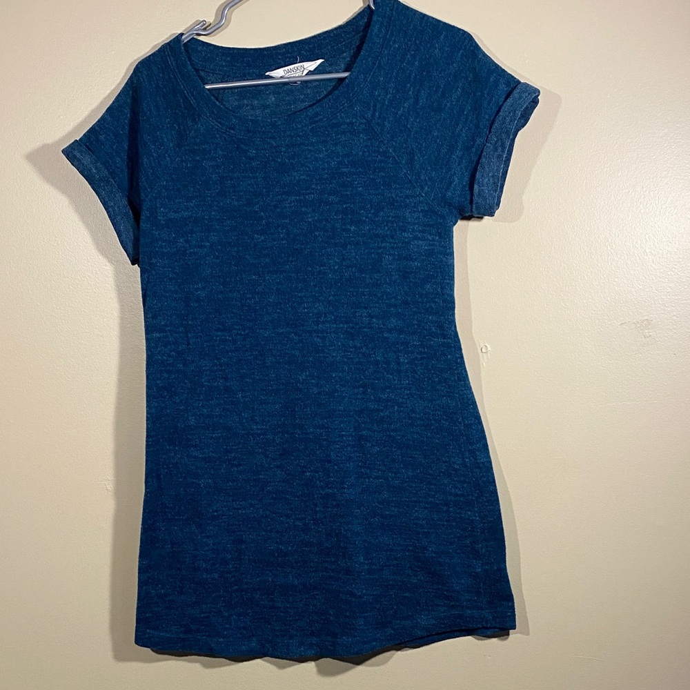 Danskin Teal Short Sleeve Women's Top soft folded sleeves thick S
